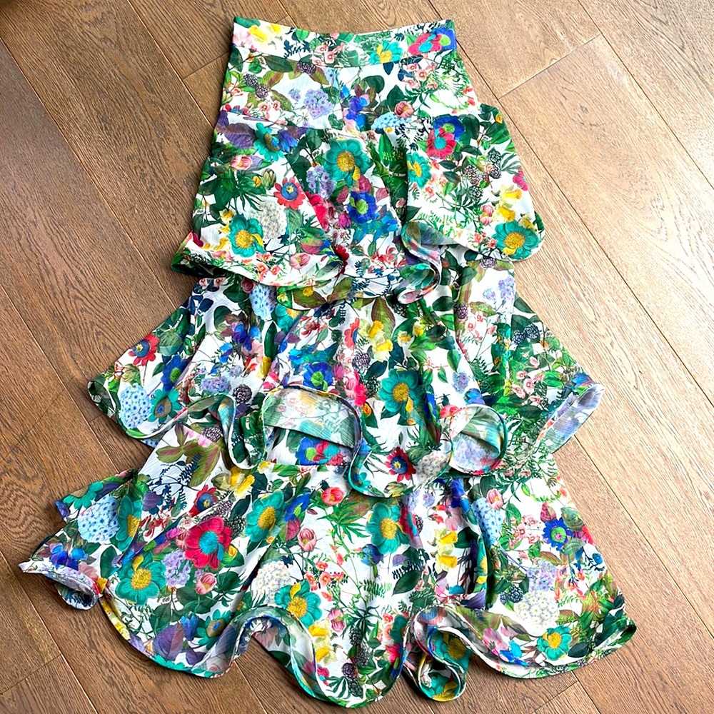 Designer Skirt « In Bloom by Olvi’s » flower printed, volants, with belt